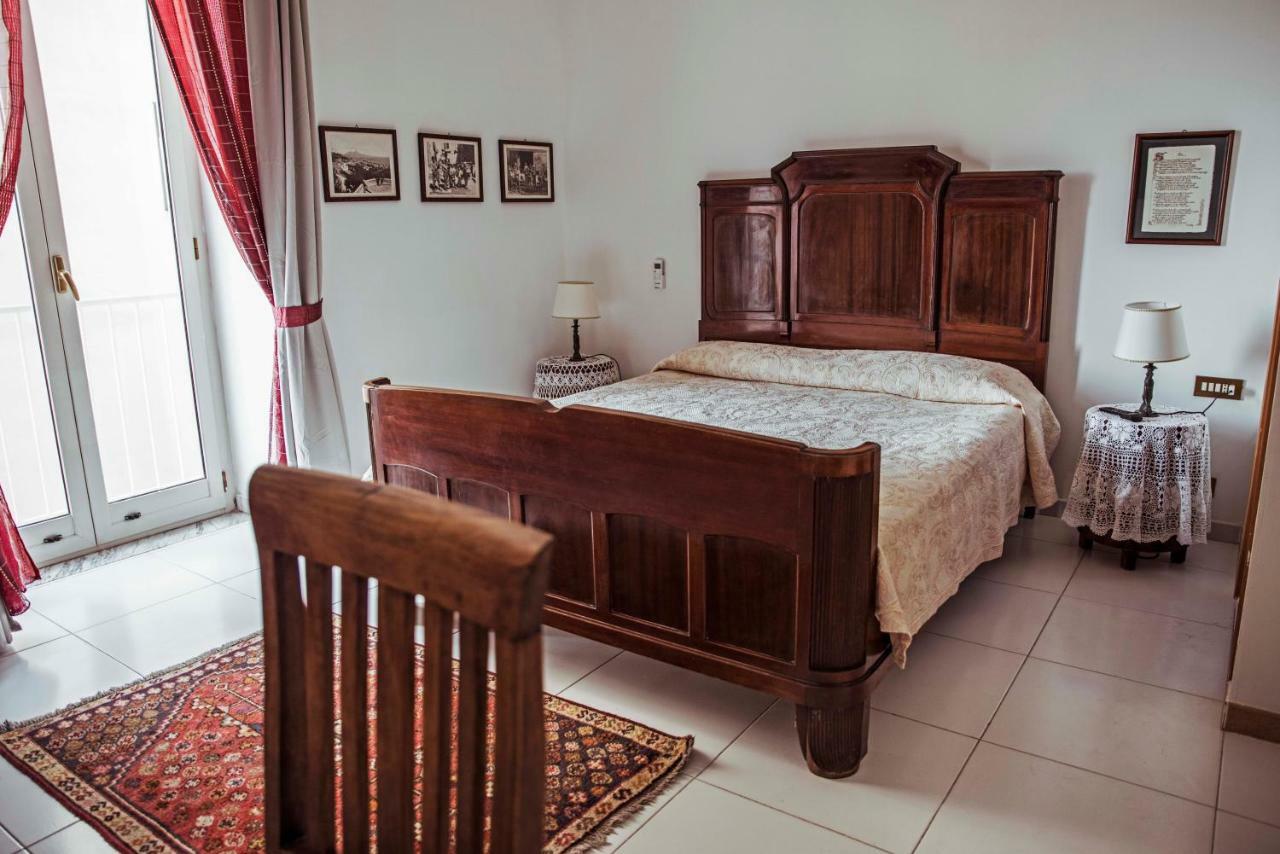 Hotel Miracoletti38 Neapol Zewnętrze zdjęcie